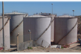 تعمیرات اساسی مخازن ذخیره پالایشگاه سلاله عمان