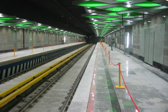 ایستگاه مترو امام حسین (Q2)